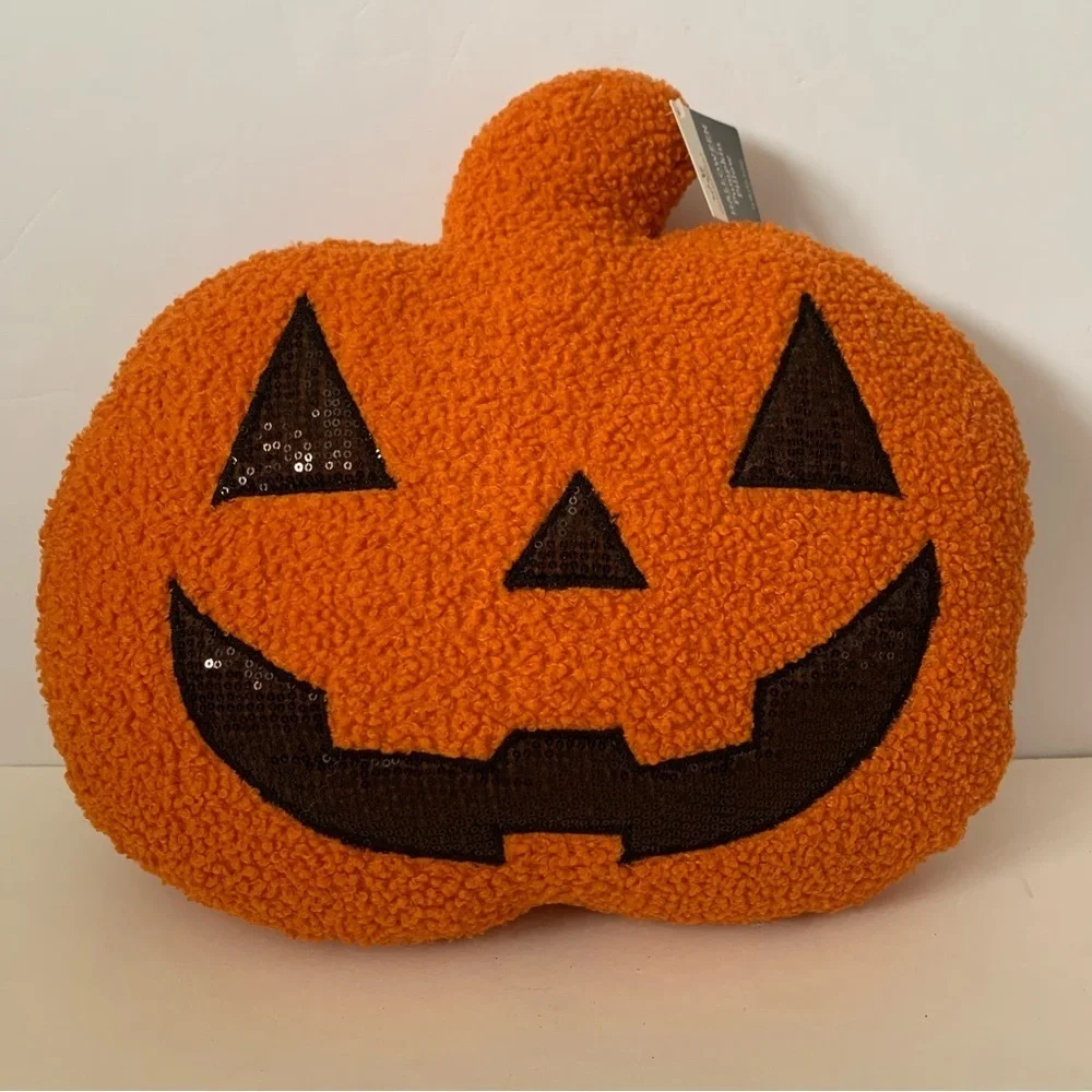NWT. WAY TO CELEBRATE Pumpkin Jack-O-Lantern Sequin Face Pillow